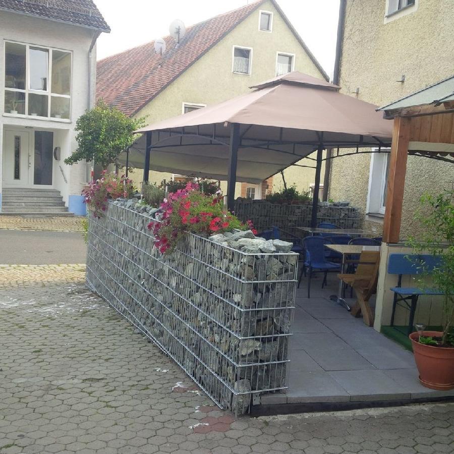 Gasthof Zum Burgkrug Leuchtenberg المظهر الخارجي الصورة